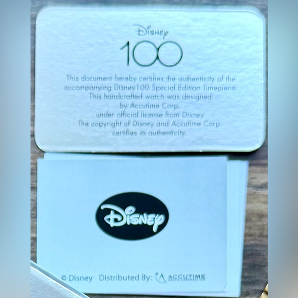 NWT Disney 100 Years Of Wonder Special Edition Watch in Collector’s Box - Picture 9 of 9